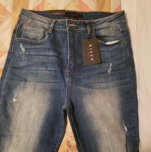 Risen Della Flare Jeans